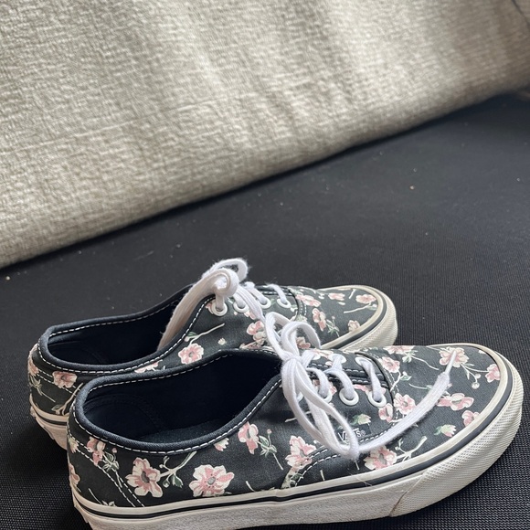 Vans Flower print shoes - Picture 3 of 3